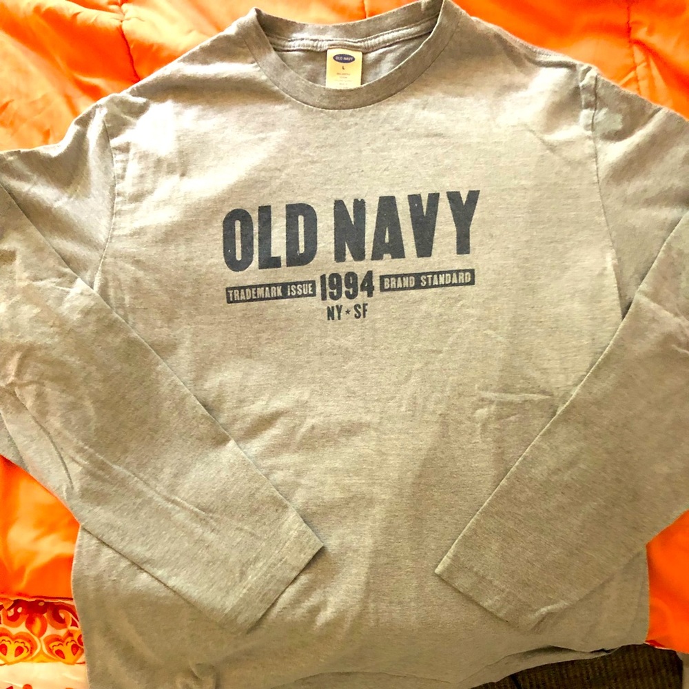 Gray long sleeve old navy T shirt. Size L